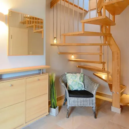 בית נופש Sea View Modern Retreat